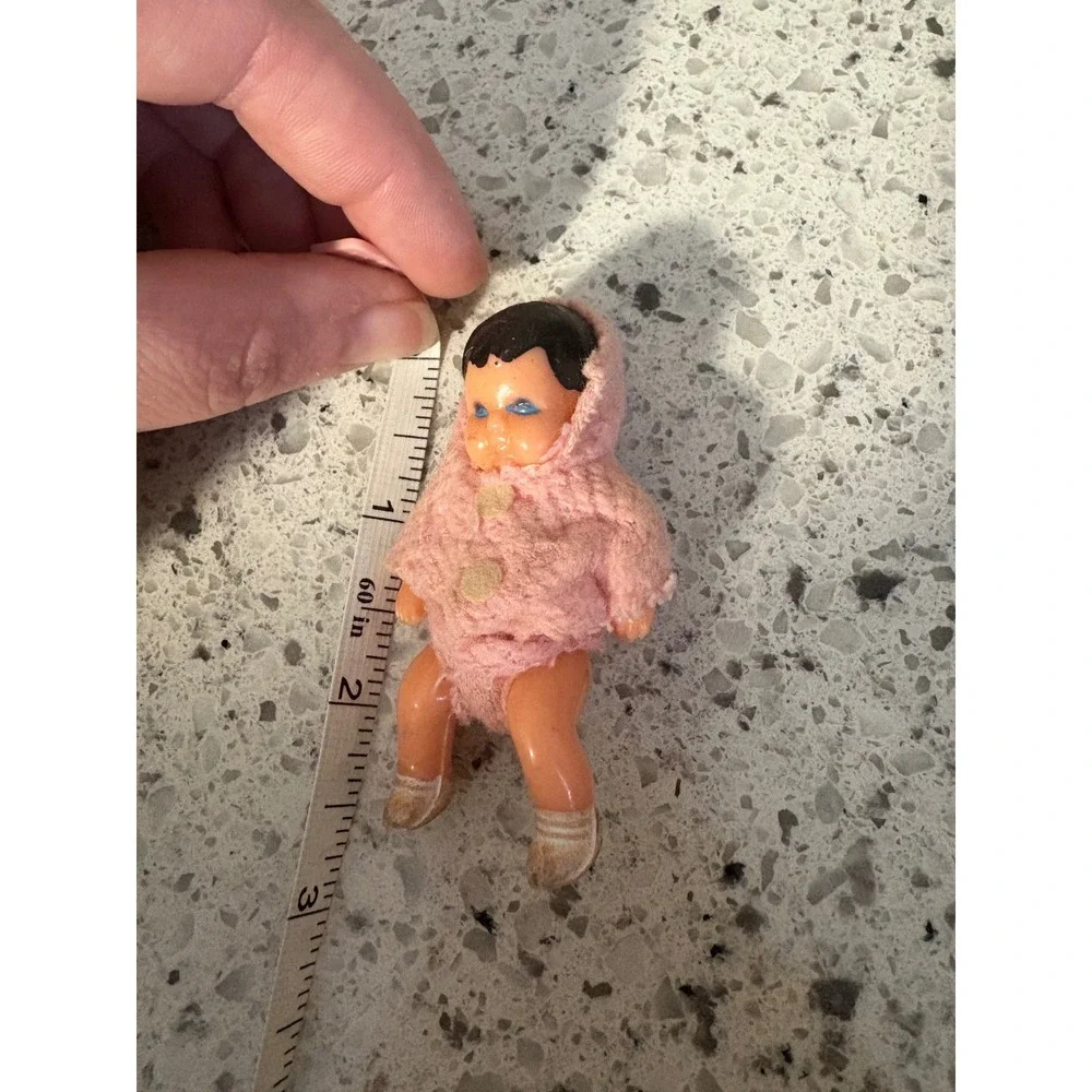 Vintage Mini Baby Doll Pink‎ Knit Hoodie Diaper Socks Toy Collectible